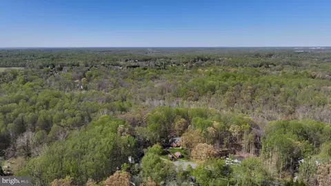 View/Area - 3509 Marthas Vineyard Way, Edgewater, MD 21037 photo 8 of 12