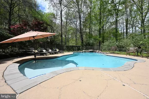 Exterior - 3509 Marthas Vineyard Way, Edgewater, MD 21037 photo 12 of 33