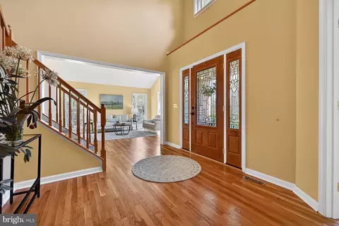 Entry Way - 3509 Marthas Vineyard Way, Edgewater, MD 21037 photo 1 of 7