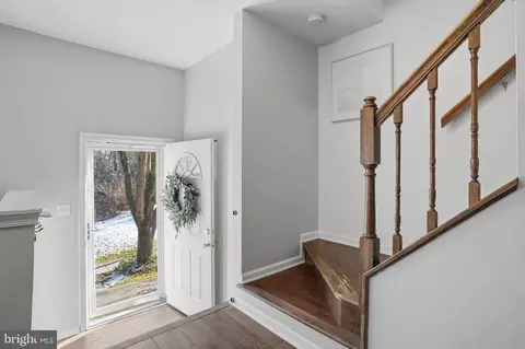 7800 Titan Ct, Pasadena, MD 21122 photo 3