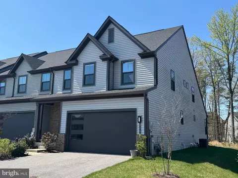 900 Sankofa Rd, Glen Burnie, MD 21060