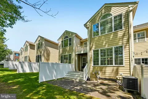 Exterior - 2271 Brimstone Pl, Hanover, MD 21076 photo 6 of 8