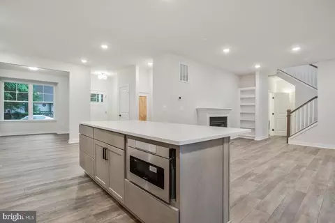 Entry Way - 1209 Johnson Dr, Shady Side, MD 20764 photo 4 of 12