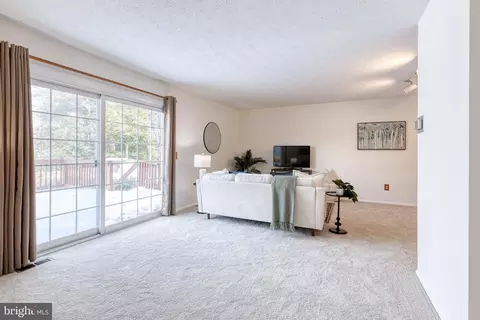 Living - 3436 Marble Arch Dr, Pasadena, MD 21122 photo 7 of 8