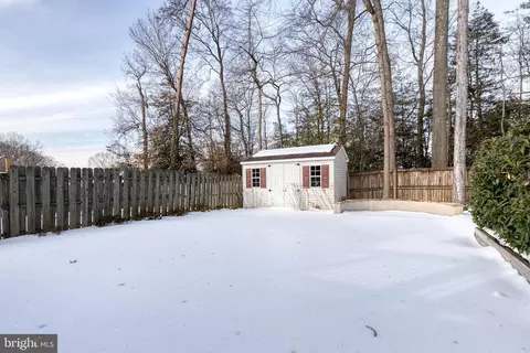 Exterior - 3436 Marble Arch Dr, Pasadena, MD 21122 photo 6 of 7