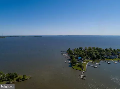 View/Area - 143 E A E Lake Dr, Annapolis, MD 21403 photo 12 of 20
