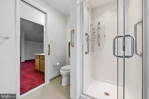 Bath - 143 E A E Lake Dr, Annapolis, MD 21403 photo 2 of 3