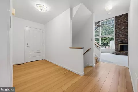 Entry Way - 143 E A E Lake Dr, Annapolis, MD 21403 photo 1 of 2
