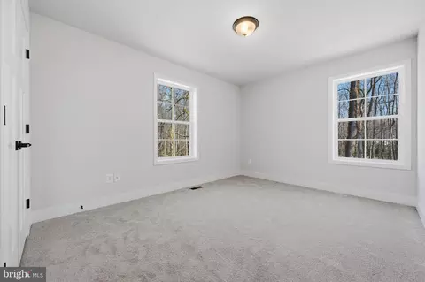 Bedroom - 3583 Edgemont St, Edgewater, MD 21037 photo 6 of 8