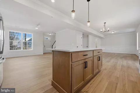 Entry Way - 3583 Edgemont St, Edgewater, MD 21037 photo 6 of 21