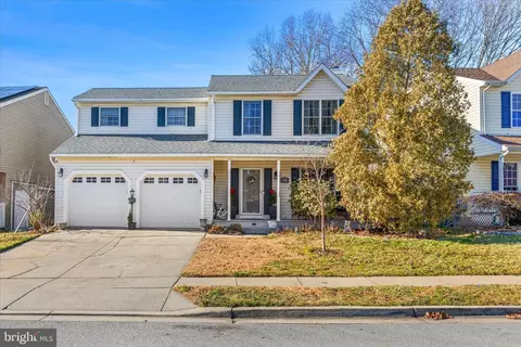 Exterior - 7914 Leeds Dr, Pasadena, MD 21122 photo 2 of 13
