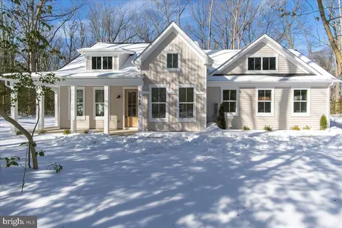 1340 E West Shady Side Rd, Shady Side, MD 20764