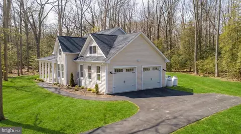 Exterior - 1340 E West Shady Side Rd, Shady Side, MD 20764 photo 10 of 10