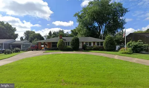 109 Sunset Dr, Annapolis, MD 21403