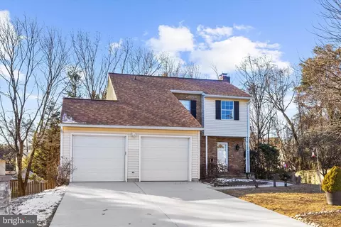 1917 Pometacom Dr, Hanover, MD 21076 photo 2