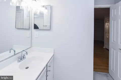 120 Forests Edge Pl, Laurel, MD 20724 photo 17