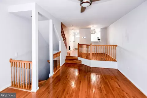 120 Forests Edge Pl, Laurel, MD 20724 photo 2