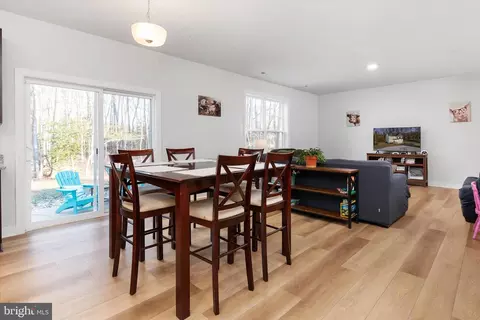 720 Bridge Dr, Pasadena, MD 21122 photo 16