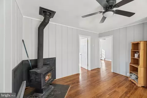 306 Linden Ave, Mayo, MD 21106 photo 12