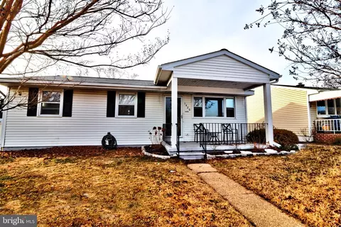 1420 Rowe Dr, Glen Burnie, MD 21061