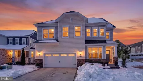 356 Daleview Dr, Glen Burnie, MD 21060
