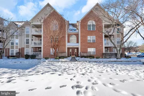615 Admiral Dr #206, Annapolis, MD 21401