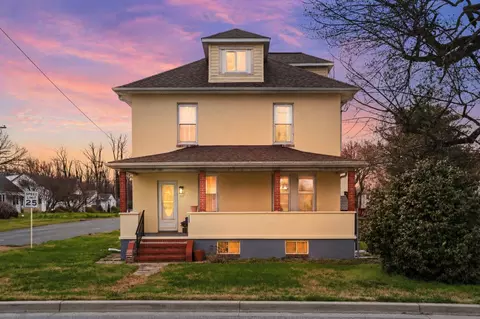 711 Wellham Ave, Glen Burnie, MD 21061