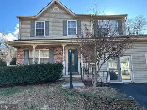 8129 Mountain View Cir, Pasadena, MD 21122