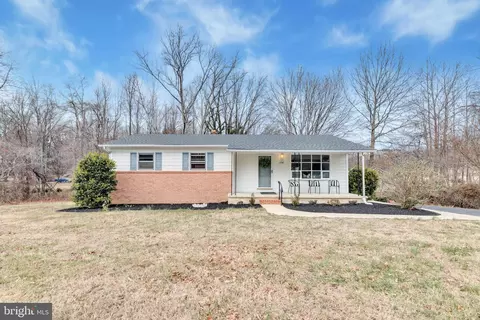 536 Mayo Rd, Edgewater, MD 21037