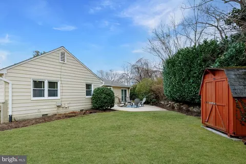 Exterior - 3531 S River Ter, Edgewater, MD 21037 photo 2 of 3