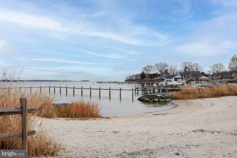 View/Area - 3531 S River Ter, Edgewater, MD 21037 photo 1 of 2