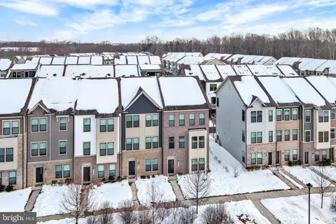 View/Area - 219 Oakpine Dr, Laurel, MD 20724 photo 2 of 23