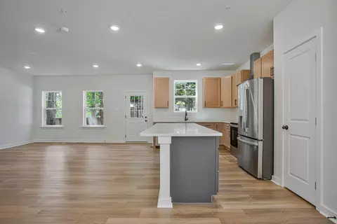 1225 Juniper St, Shady Side, MD 20764 photo 9