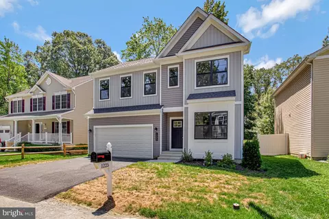 1225 Juniper St, Shady Side, MD 20764 photo 3