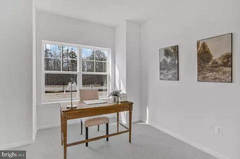 Entry Way - 1225 Juniper St, Shady Side, MD 20764 photo 10 of 13