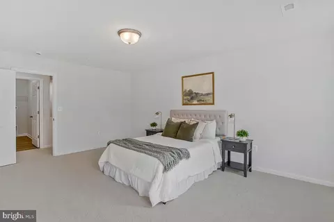 Bedroom - 1225 Juniper St, Shady Side, MD 20764 photo 3 of 7