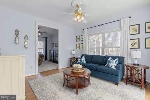 Living - 889 Lynch Dr, Arnold, MD 21012 photo 1 of 3