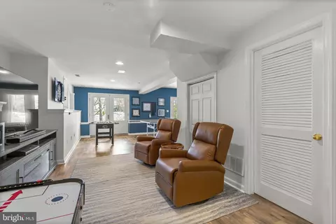Entry Way - 889 Lynch Dr, Arnold, MD 21012 photo 13 of 13