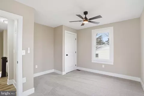 Bedroom - 105 Maple Ave, Pasadena, MD 21122 photo 3 of 3