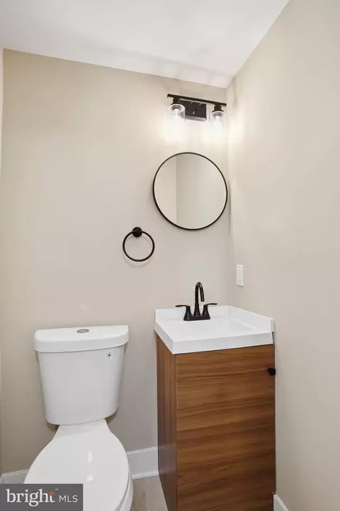 Bath - 105 Maple Ave, Pasadena, MD 21122 photo 1 of 3