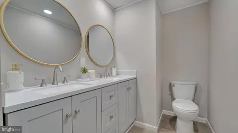 276 5th, Lothian, MD 20711 photo 11