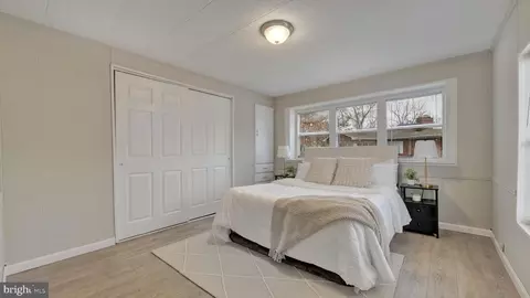 276 5th, Lothian, MD 20711 photo 9