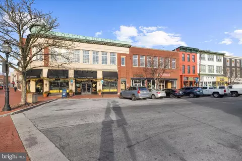 Exterior - 1102 Poplar Ave, Annapolis, MD 21401 photo 14 of 17
