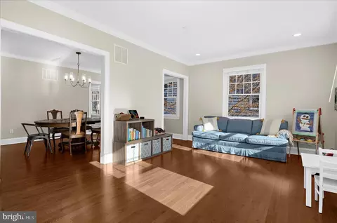 Living - 1102 Poplar Ave, Annapolis, MD 21401 photo 1 of 1