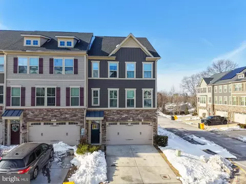 8341 Kippis Rd, Millersville, MD 21108