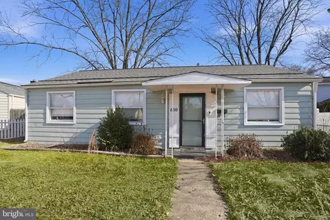 610 Wardour Rd, Glen Burnie, MD 21061