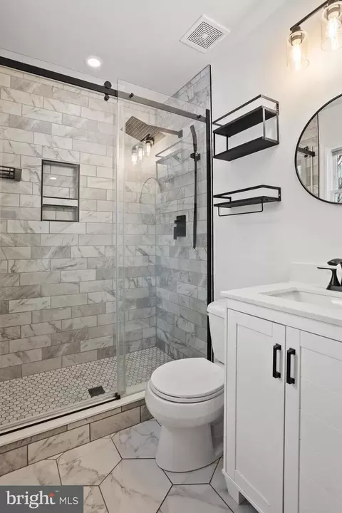 229 Beachwood Rd, Pasadena, MD 21122 photo 14