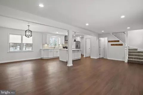 229 Beachwood Rd, Pasadena, MD 21122 photo 5