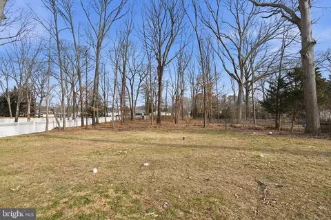 229 Beachwood Rd, Pasadena, MD 21122 photo 23