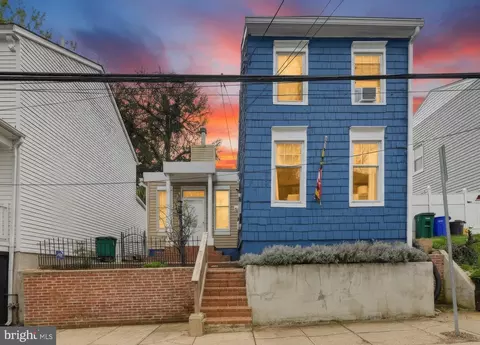 185 Clay St, Annapolis, MD 21401